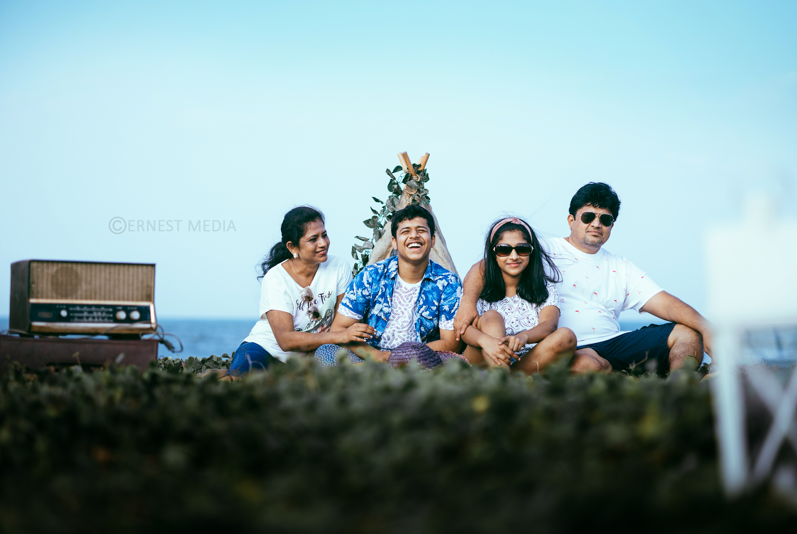 Family Candid Film - Outdoor
